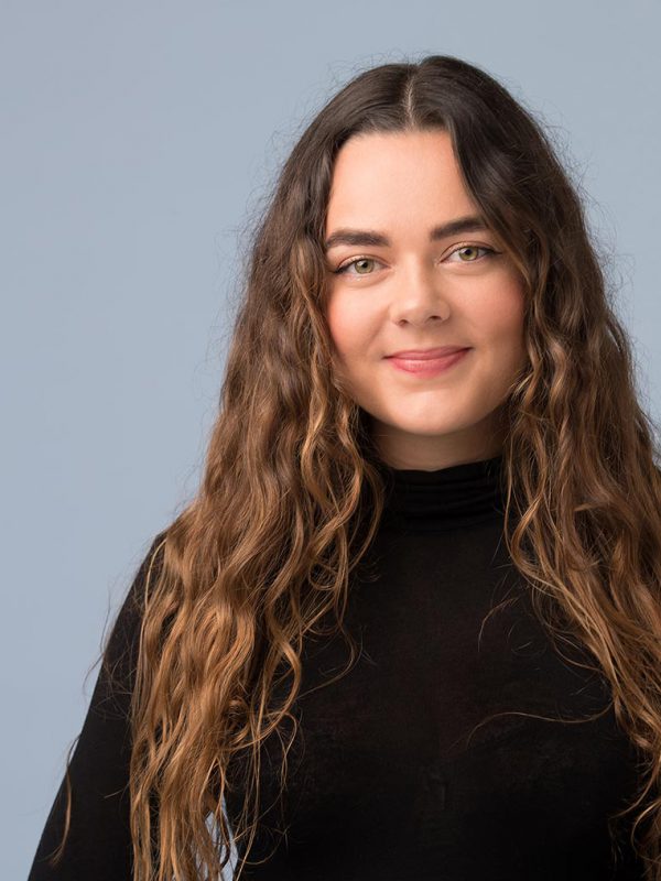 Portrait of Evie from the Talentful team