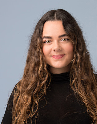 Host: Evie-Rose Deighan